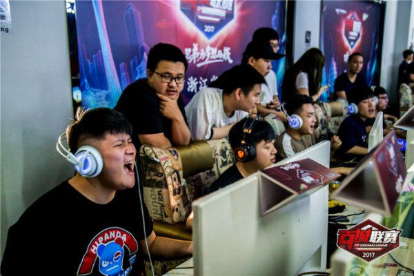 引发了全世 引发了全世