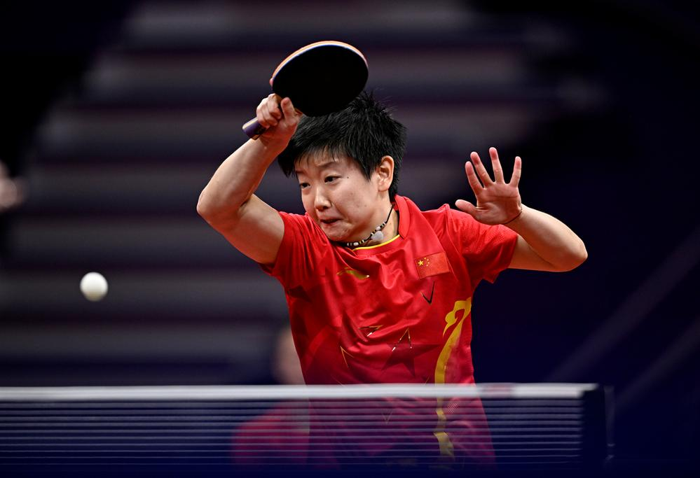 早在阿贾克 早在阿贾克