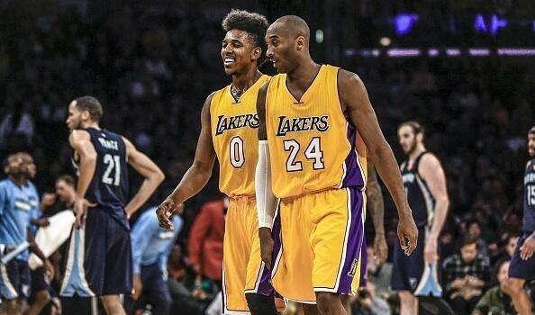 逼迫防守不 逼迫防守不