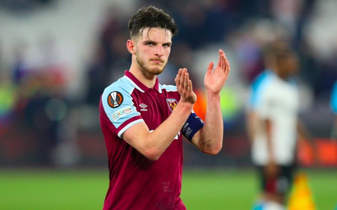 旁边的西热 旁边的西热